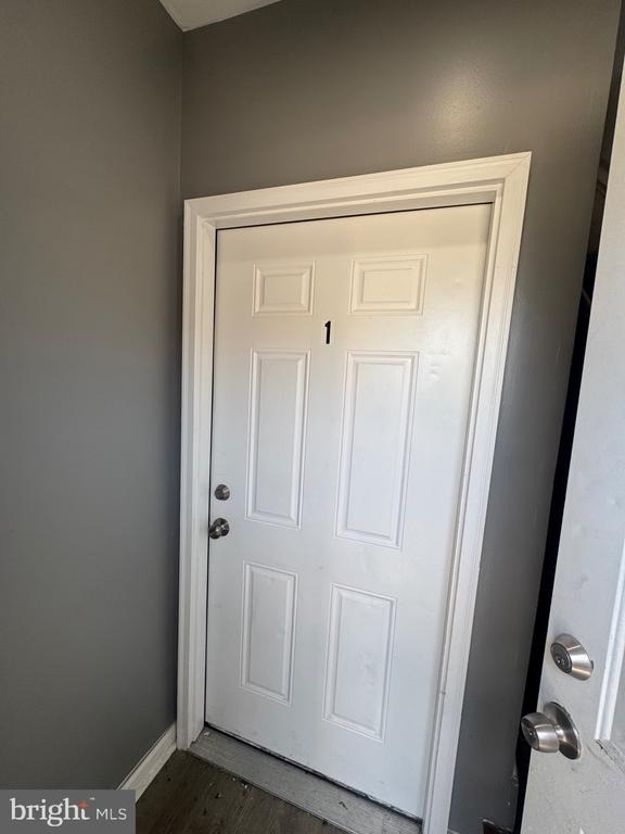 1108 N Bond Street - Photo 4