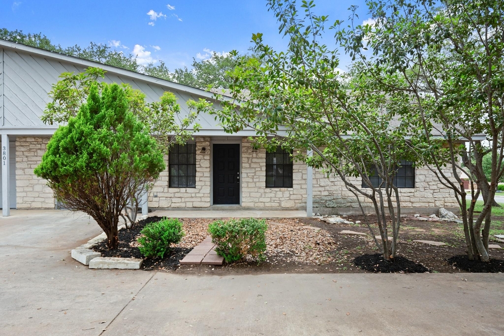 3801 Foust Trl - Photo 2