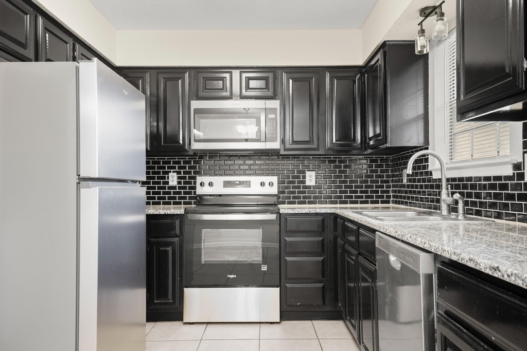 3801 Foust Trl - Photo 5
