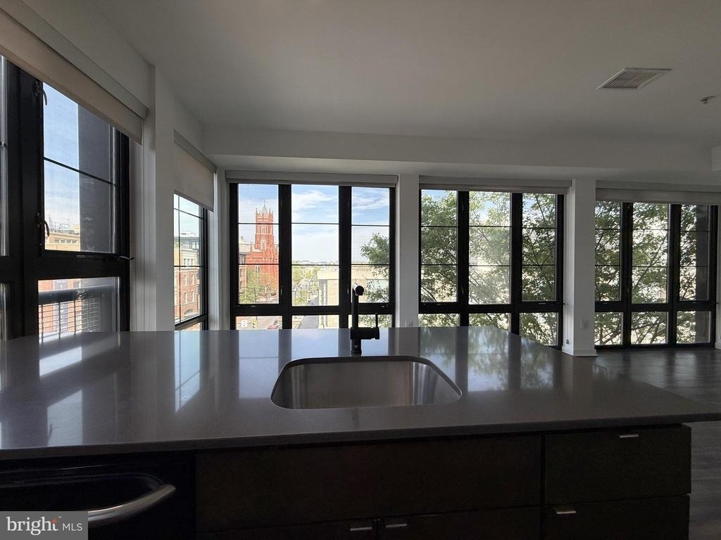 1250 9th Street Nw - Photo 3