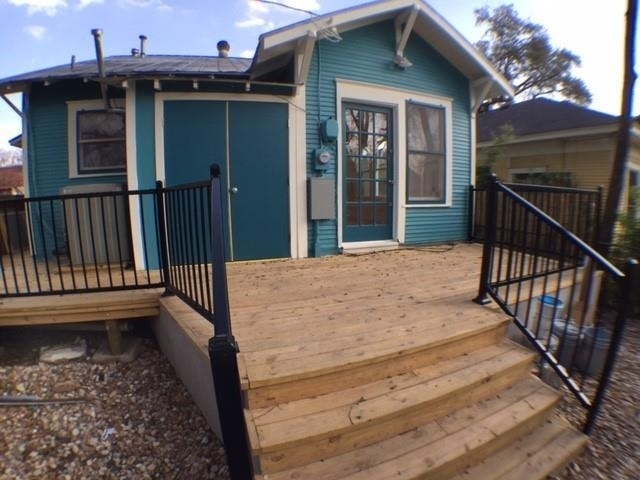 2904 West Ave - Photo 3