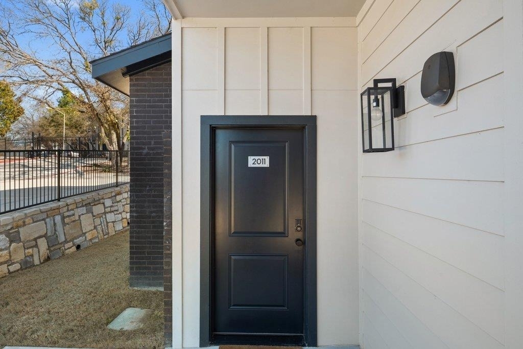 2450 Wickersham Ln - Photo 26