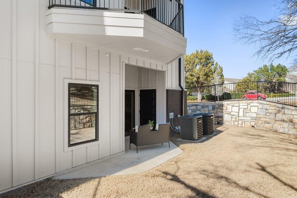 2450 Wickersham Ln - Photo 28