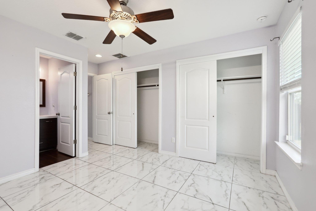 20111 Travis Dr - Photo 20