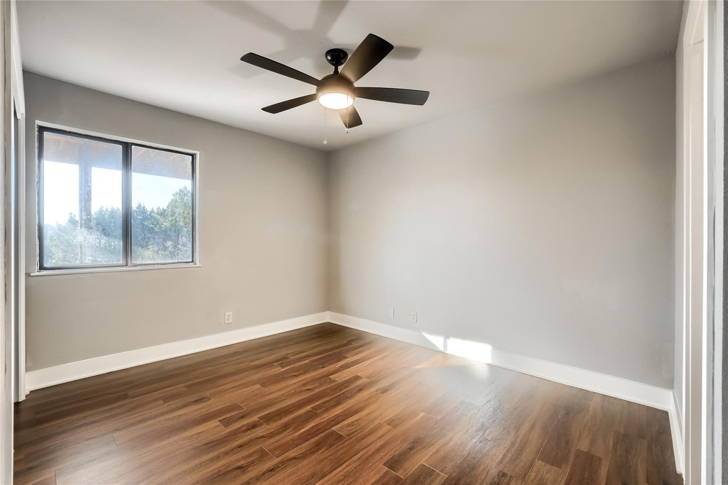 5909 Lago Vista Way D - Photo 12