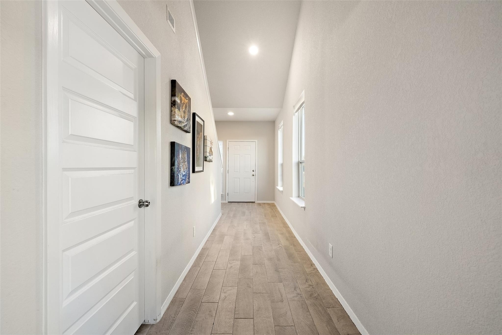 408 Black Opal Dr - Photo 4
