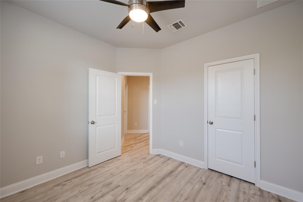 5701 Cougar Dr - Photo 12