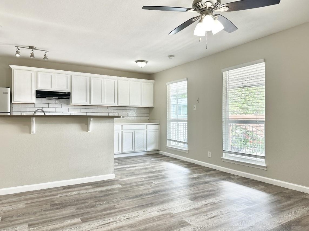 7304 Twin Crest Dr - Photo 3