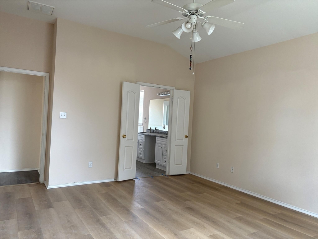 11501 Knapple Cv - Photo 15