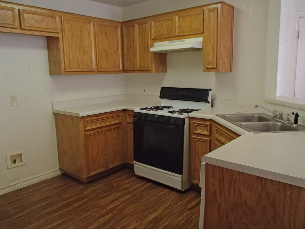 304 Tamara Dr - Photo 3