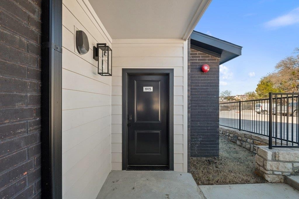 2450 Wickersham Ln - Photo 37
