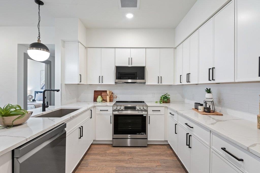 2450 Wickersham Ln - Photo 9
