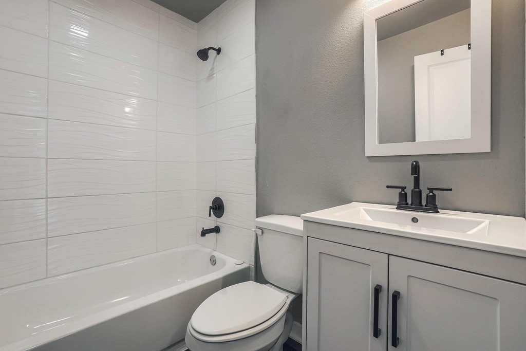 5909 Lago Vista Way - Photo 14