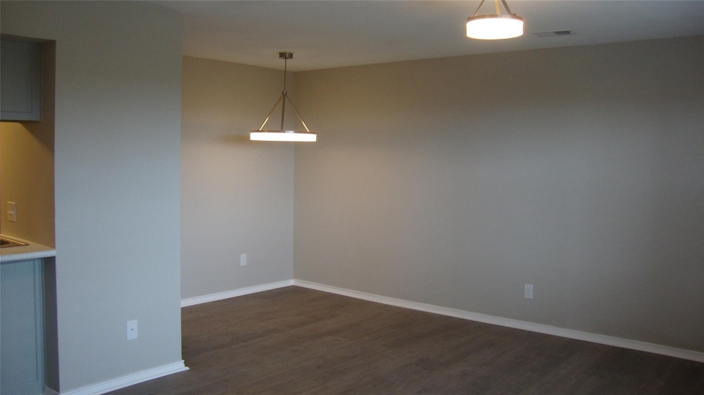 20802 Bonanza St - Photo 4