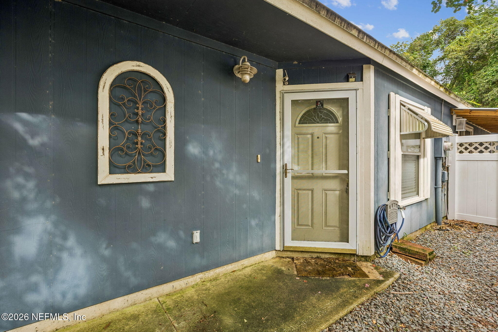 5671 Ellis Trace Drive - Photo 5