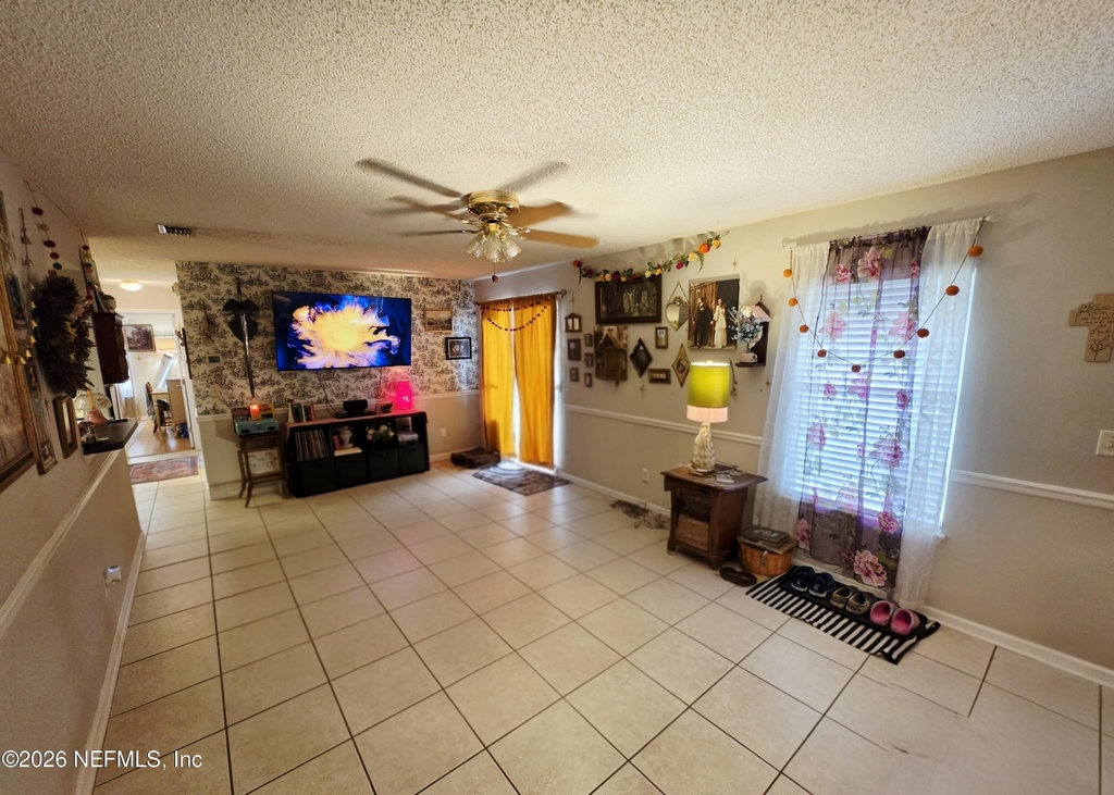 5671 Ellis Trace Drive - Photo 3