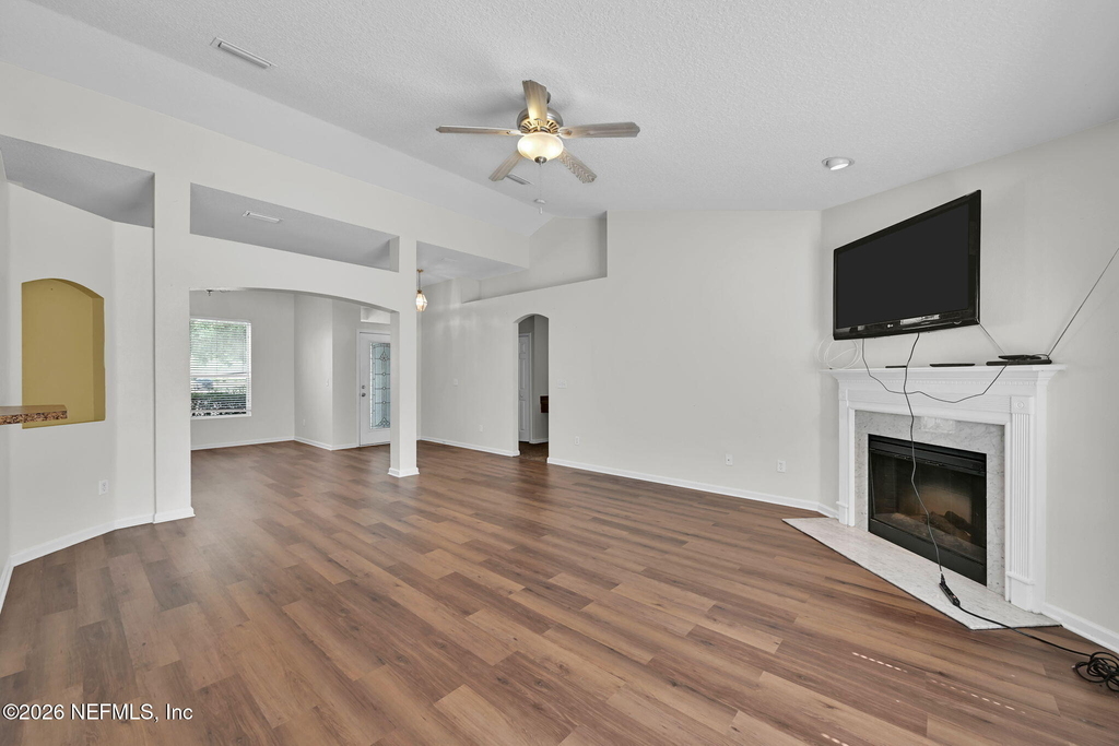 10810 Stanton Hills Drive E - Photo 11