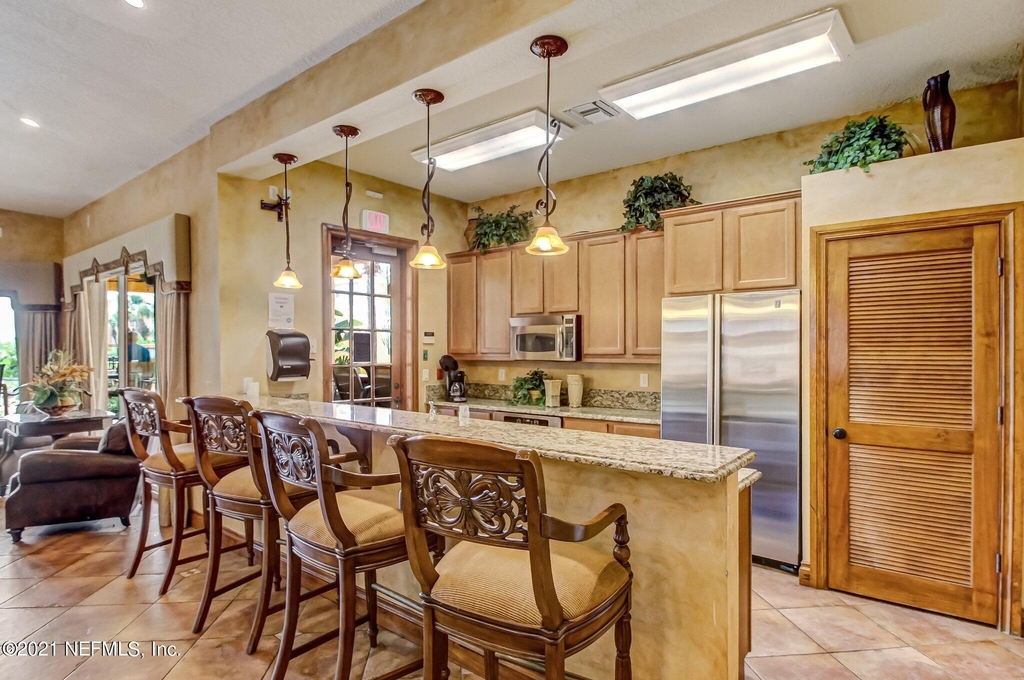 108 Laguna Villa Boulevard - Photo 8