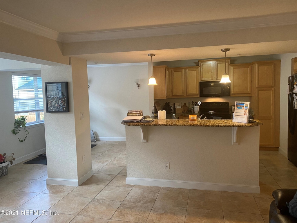 108 Laguna Villa Boulevard - Photo 2