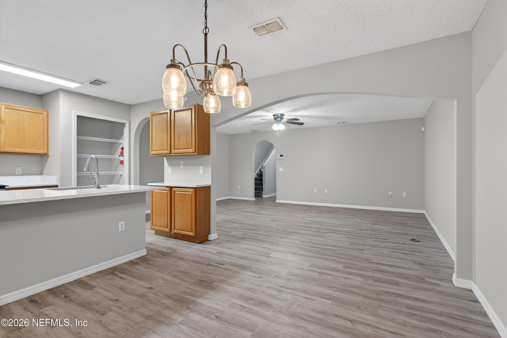 11816 Lake Bend Circle - Photo 9