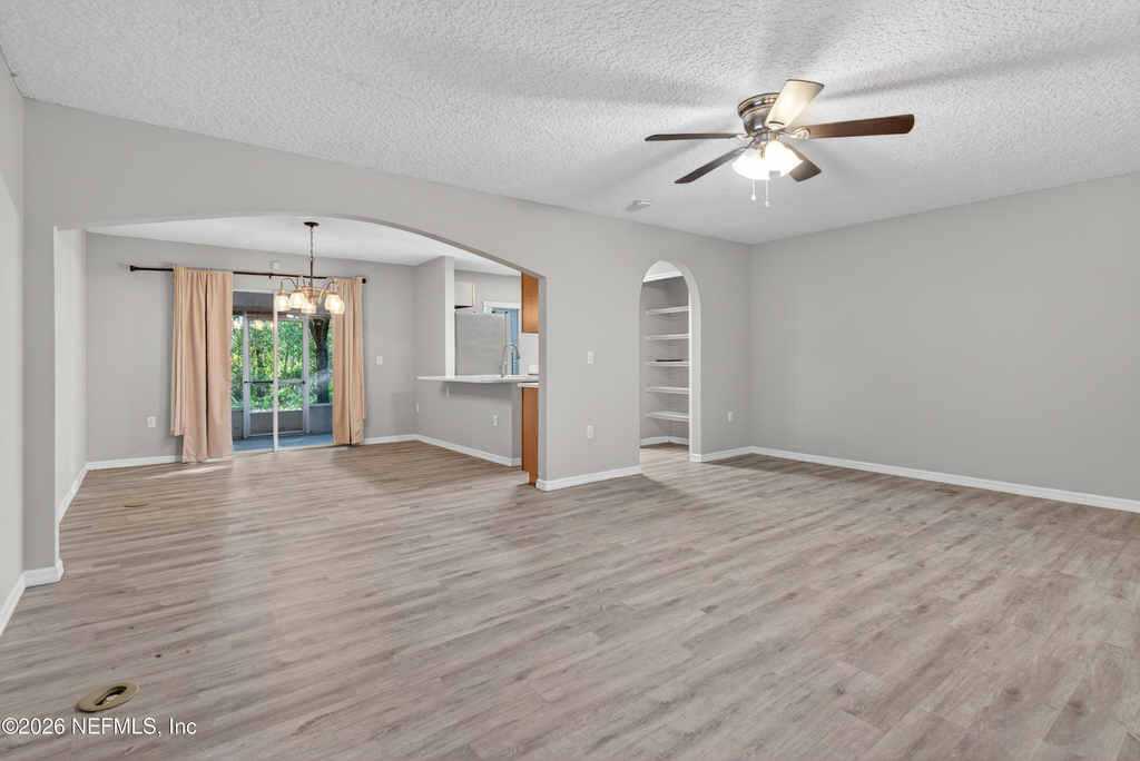 11816 Lake Bend Circle - Photo 6
