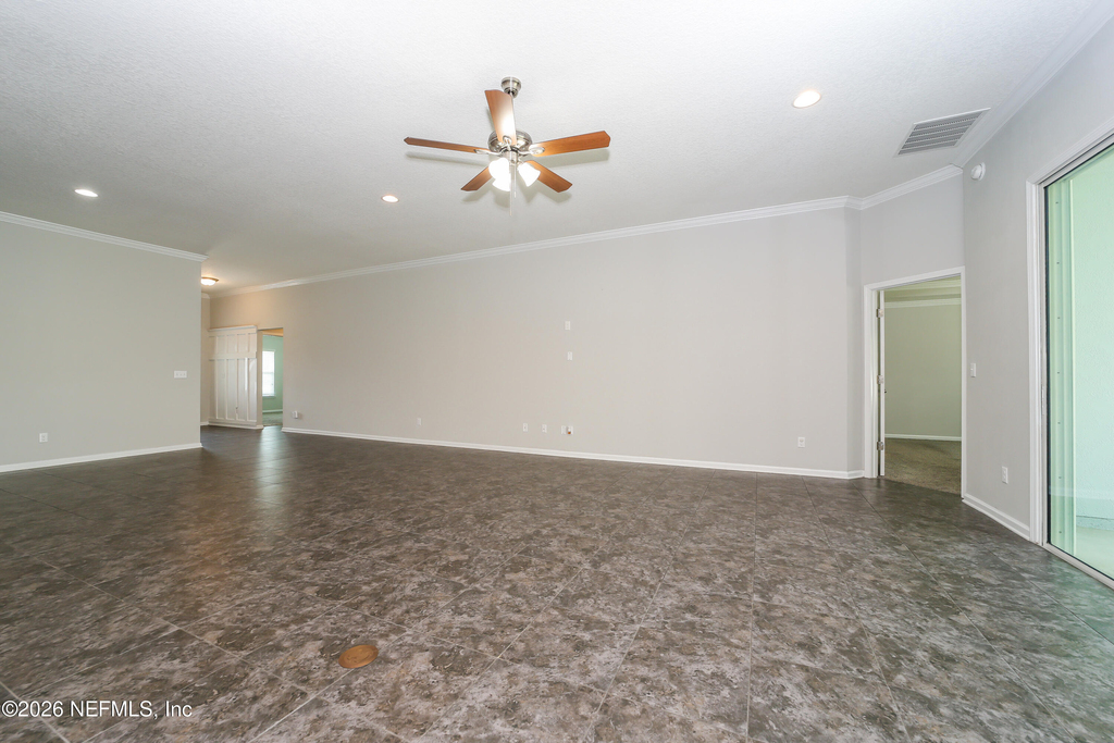12385 Sacha Road - Photo 5