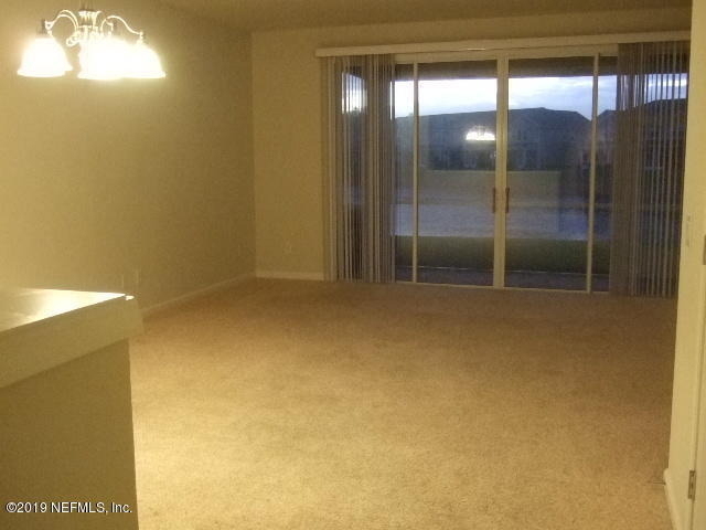 7002 Roundleaf Drive - Photo 3