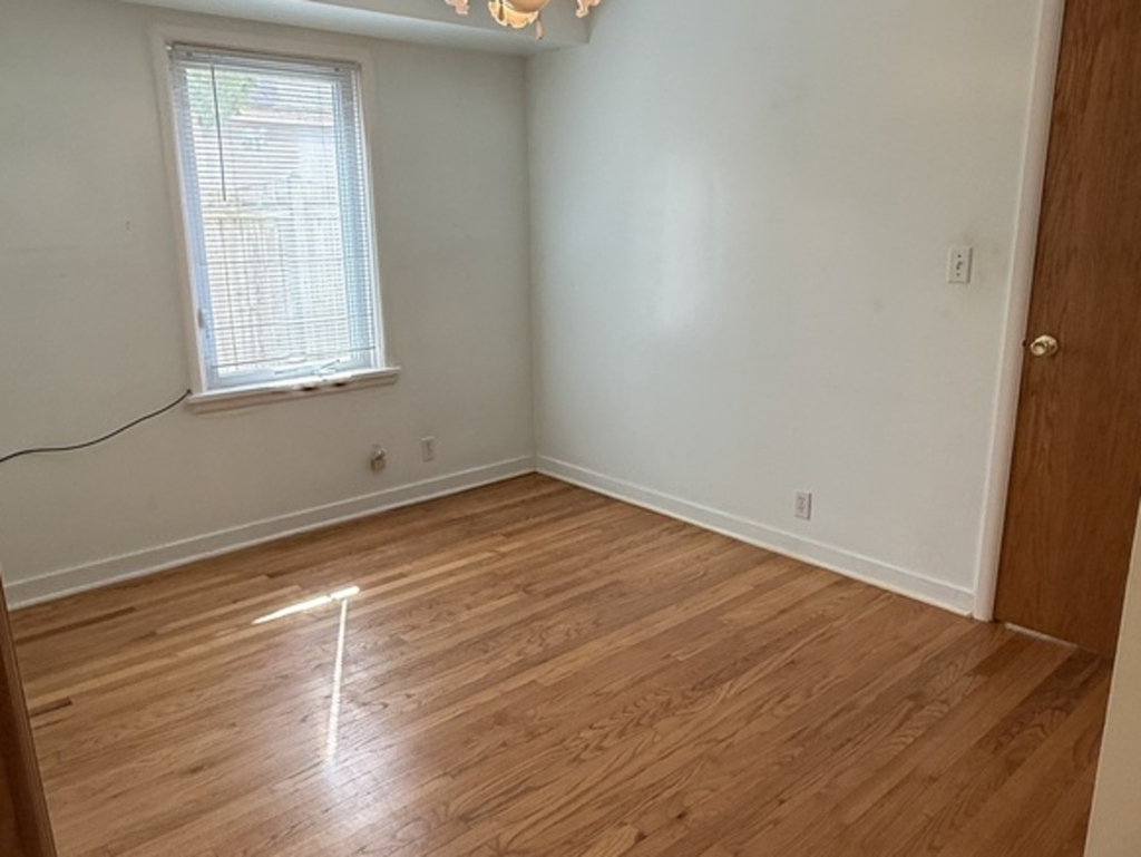 125 Maple Court - Photo 8