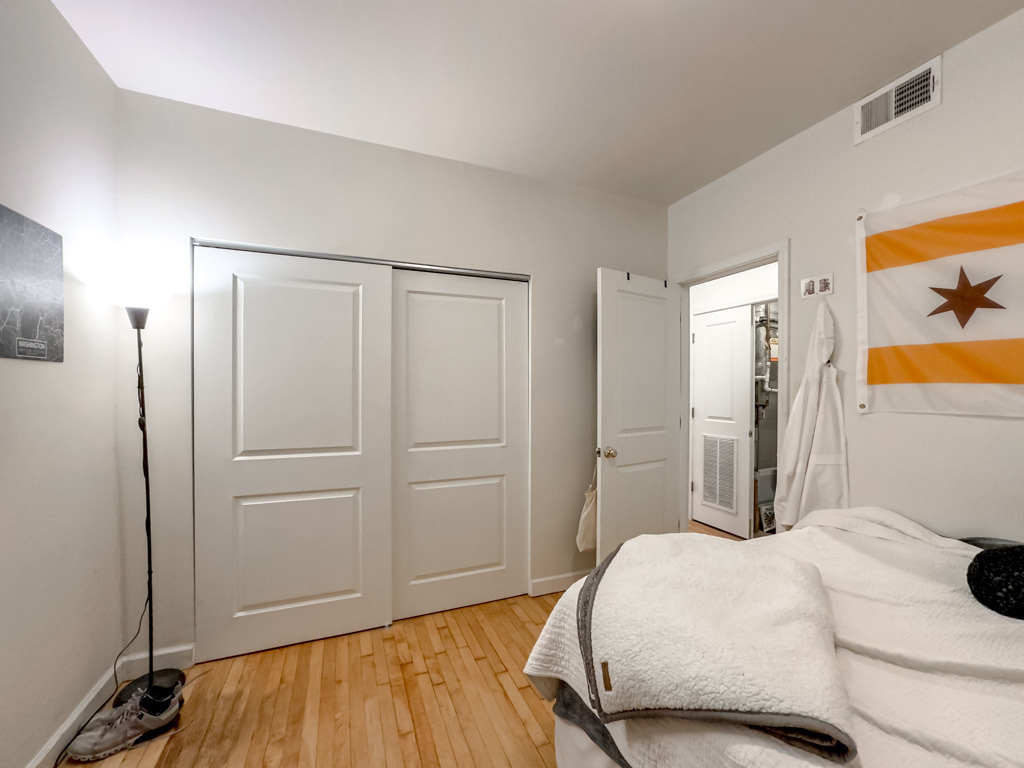 6711 N Sheridan Road - Photo 12