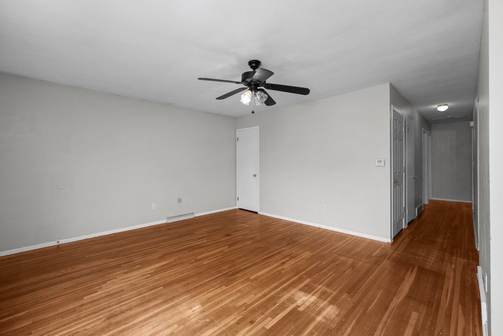 1815 Cody Street - Photo 4