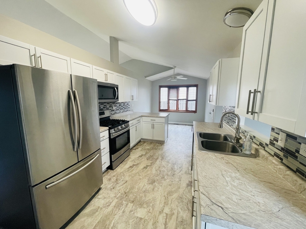 6906 Townsend Boulevard - Photo 5