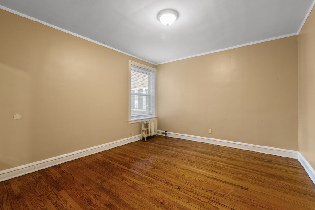 8235 S Indiana Avenue - Photo 5
