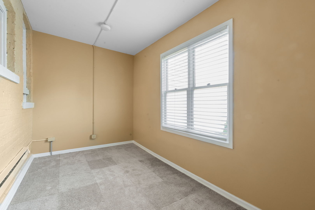 8235 S Indiana Avenue - Photo 14
