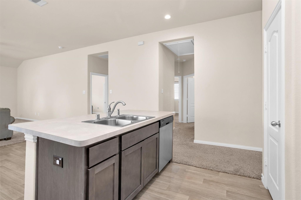 223 Shoreview Drive - Photo 18