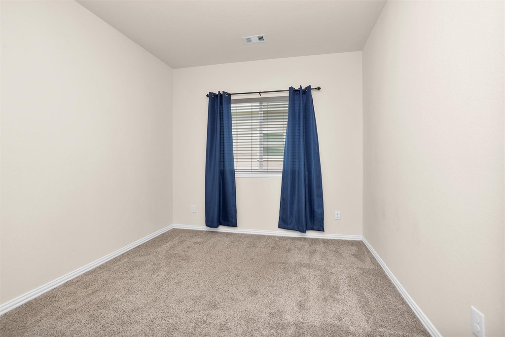 223 Shoreview Drive - Photo 22