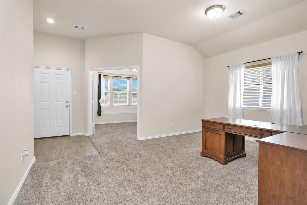 223 Shoreview Drive - Photo 10
