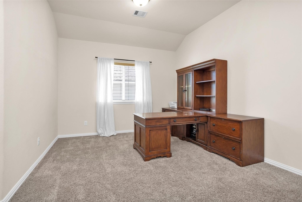 223 Shoreview Drive - Photo 9
