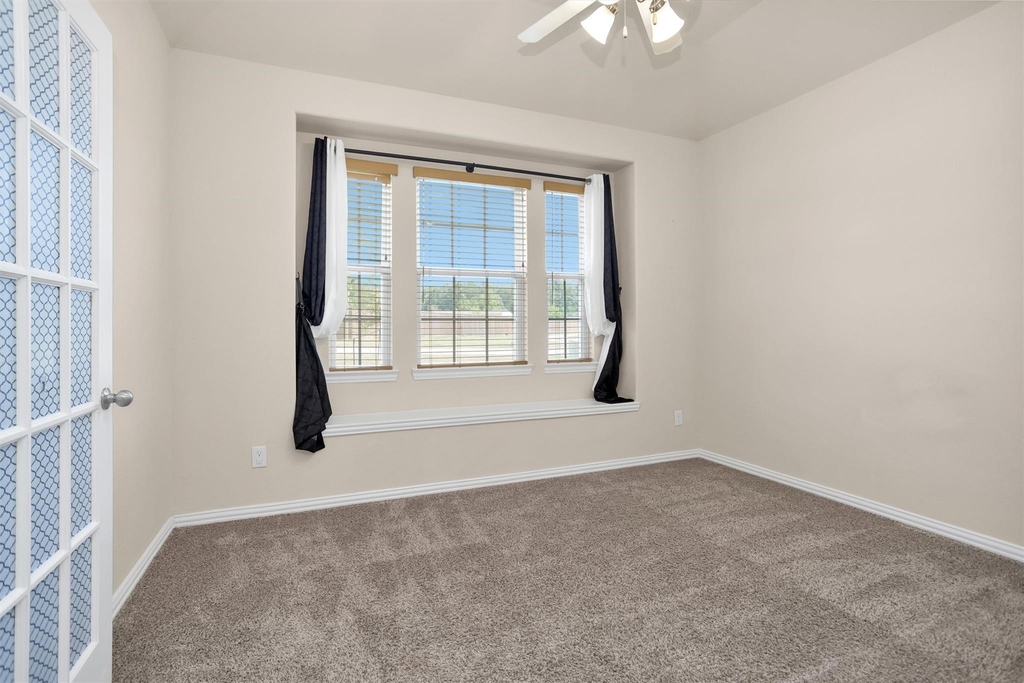 223 Shoreview Drive - Photo 6
