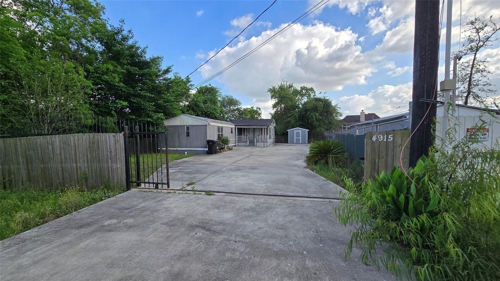 4915 Sitca Street - Photo 10