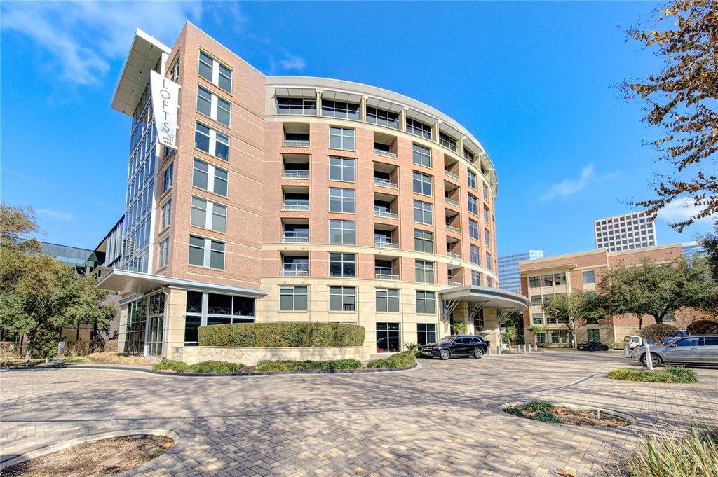 1901 Post Oak Boulevard - Photo 18