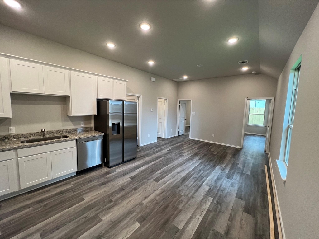 11595 Persimmon Street - Photo 3