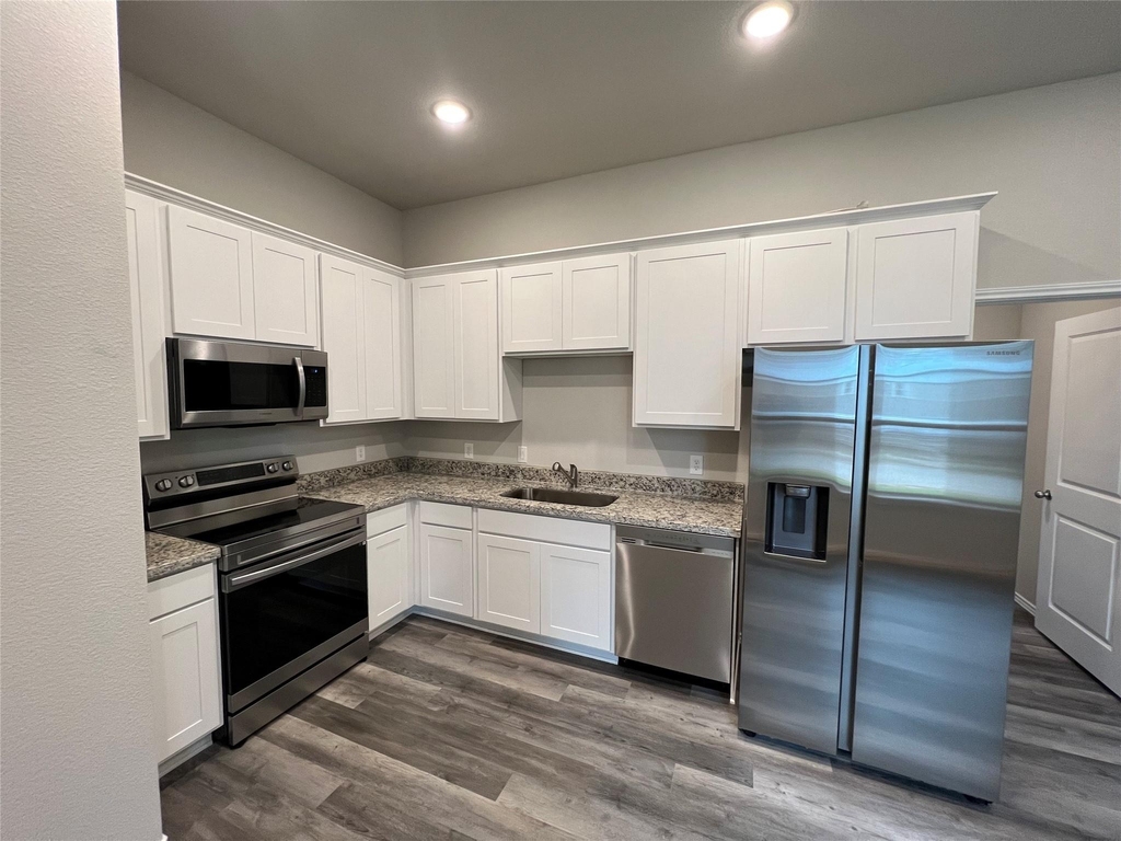 11595 Persimmon Street - Photo 5