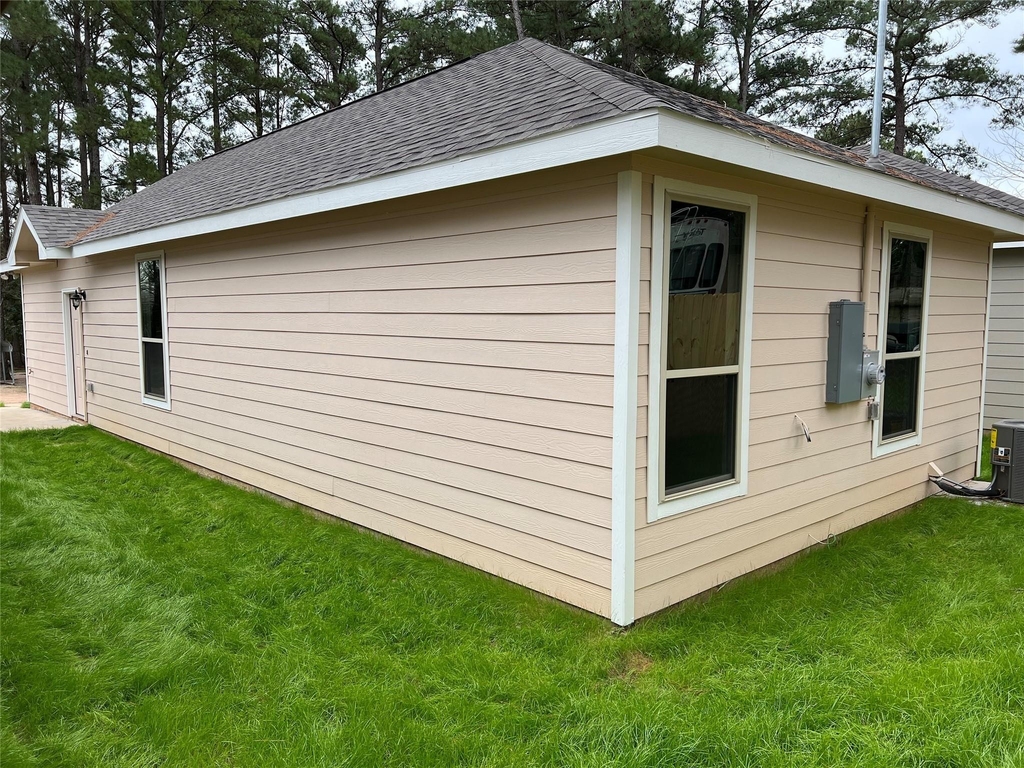 11595 Persimmon Street - Photo 2
