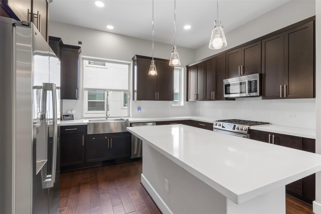 719 Schwartz Street - Photo 6