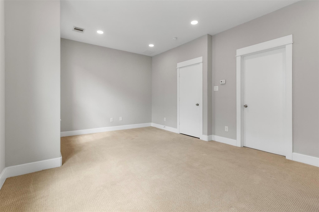 719 Schwartz Street - Photo 8