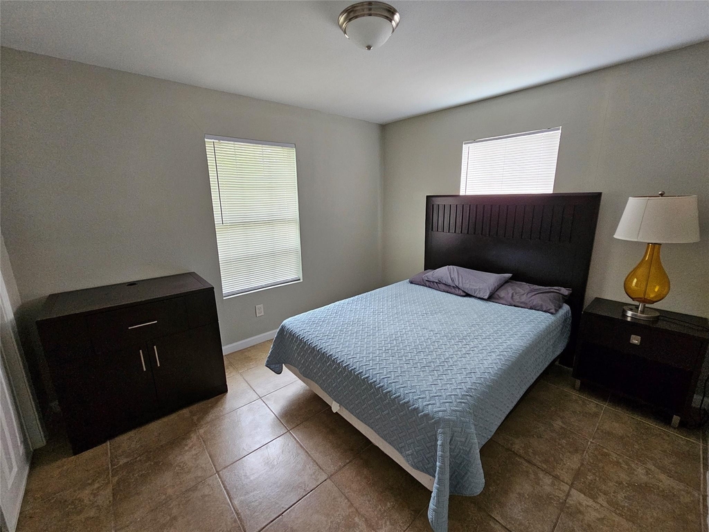 1500 Oleander Drive - Photo 8