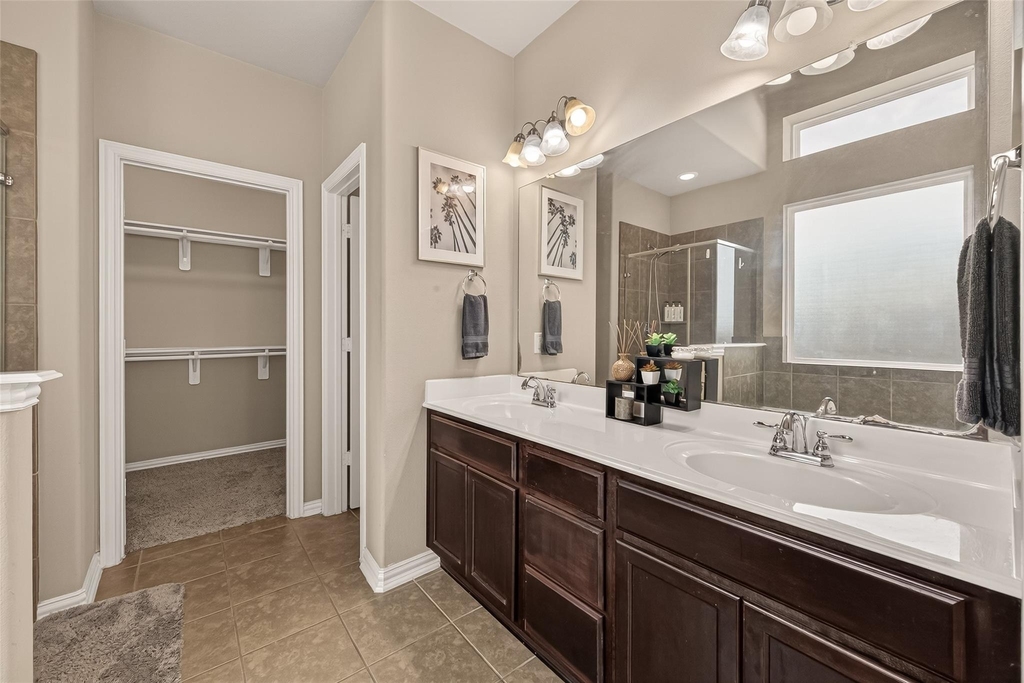 4502 Mallory Creek Drive - Photo 16