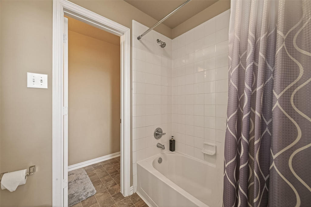 4502 Mallory Creek Drive - Photo 22