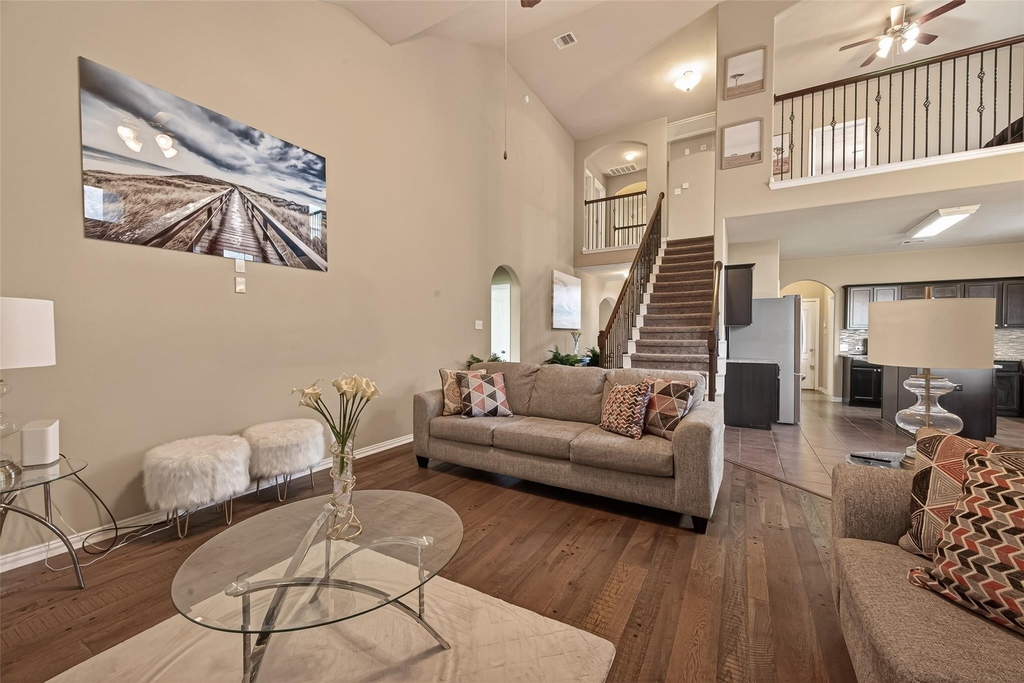 4502 Mallory Creek Drive - Photo 5