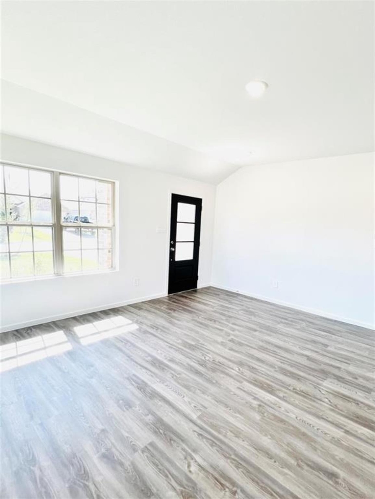 22445 Mountain Pine Drive - Photo 7